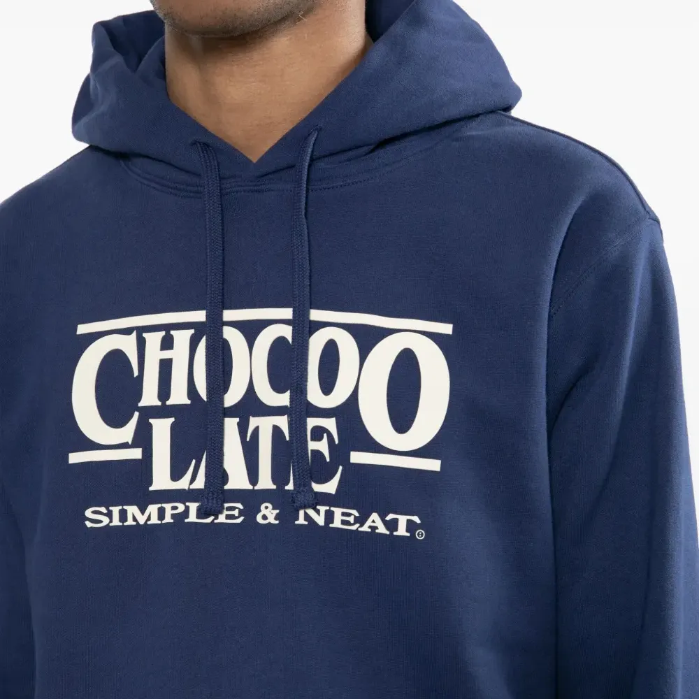 Худи с тисненым логотипом