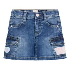 Джинсовая юбка с нашивками Джинсовая юбка с нашивками
