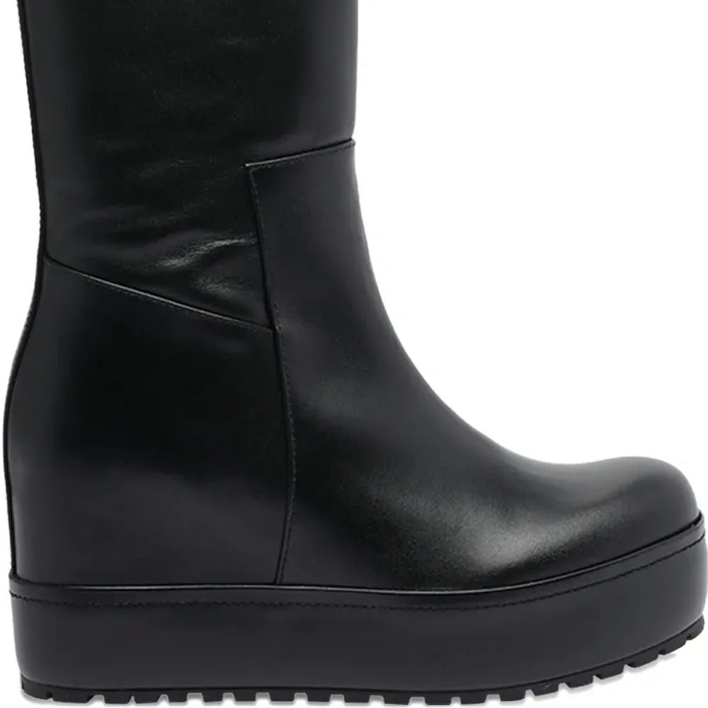 Ботинки на платформе с танкеткой