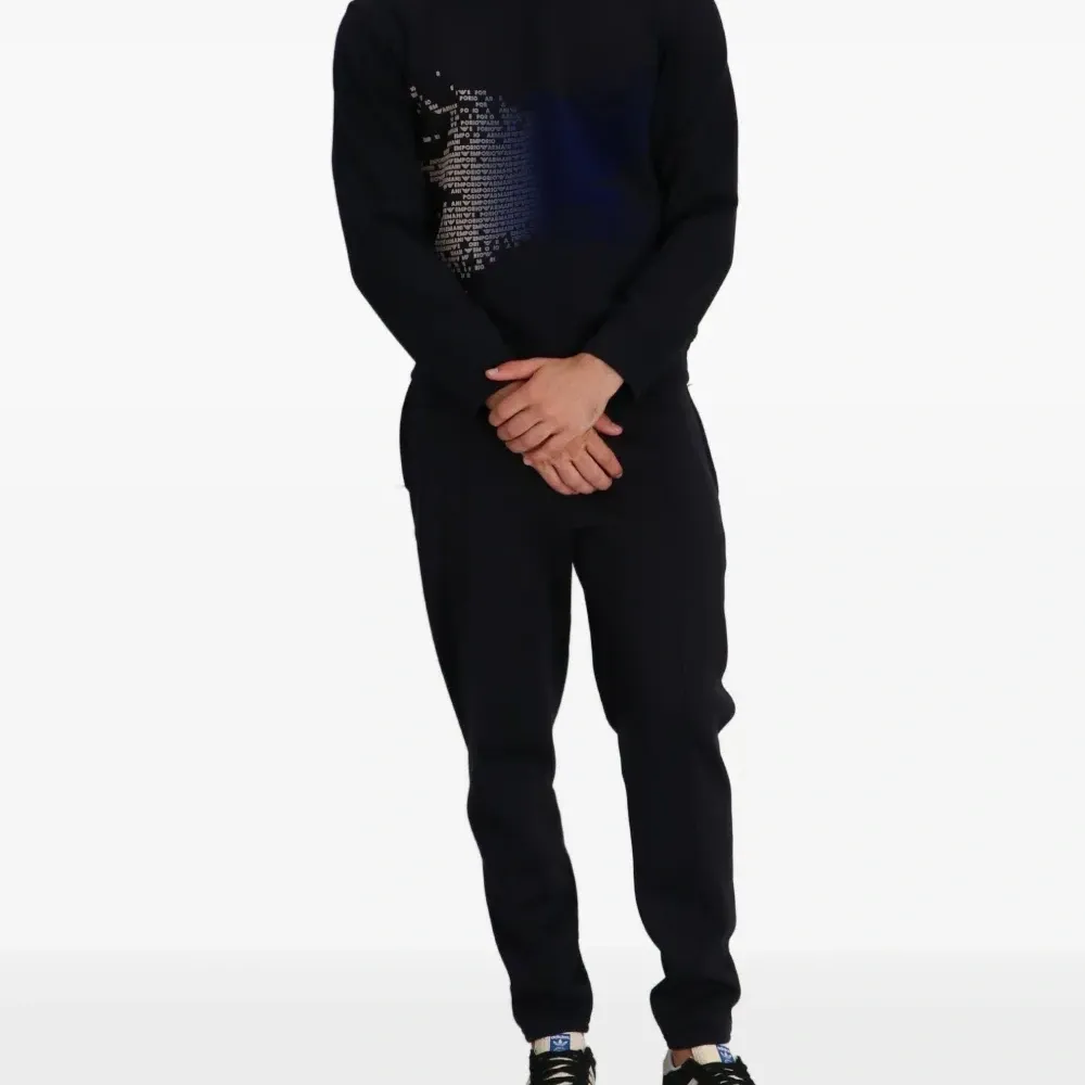 Толстовка с логотипом