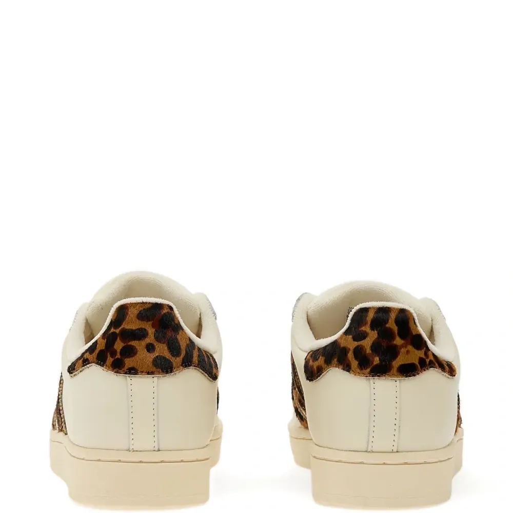 Кроссовки Superstar с леопардовым принтом