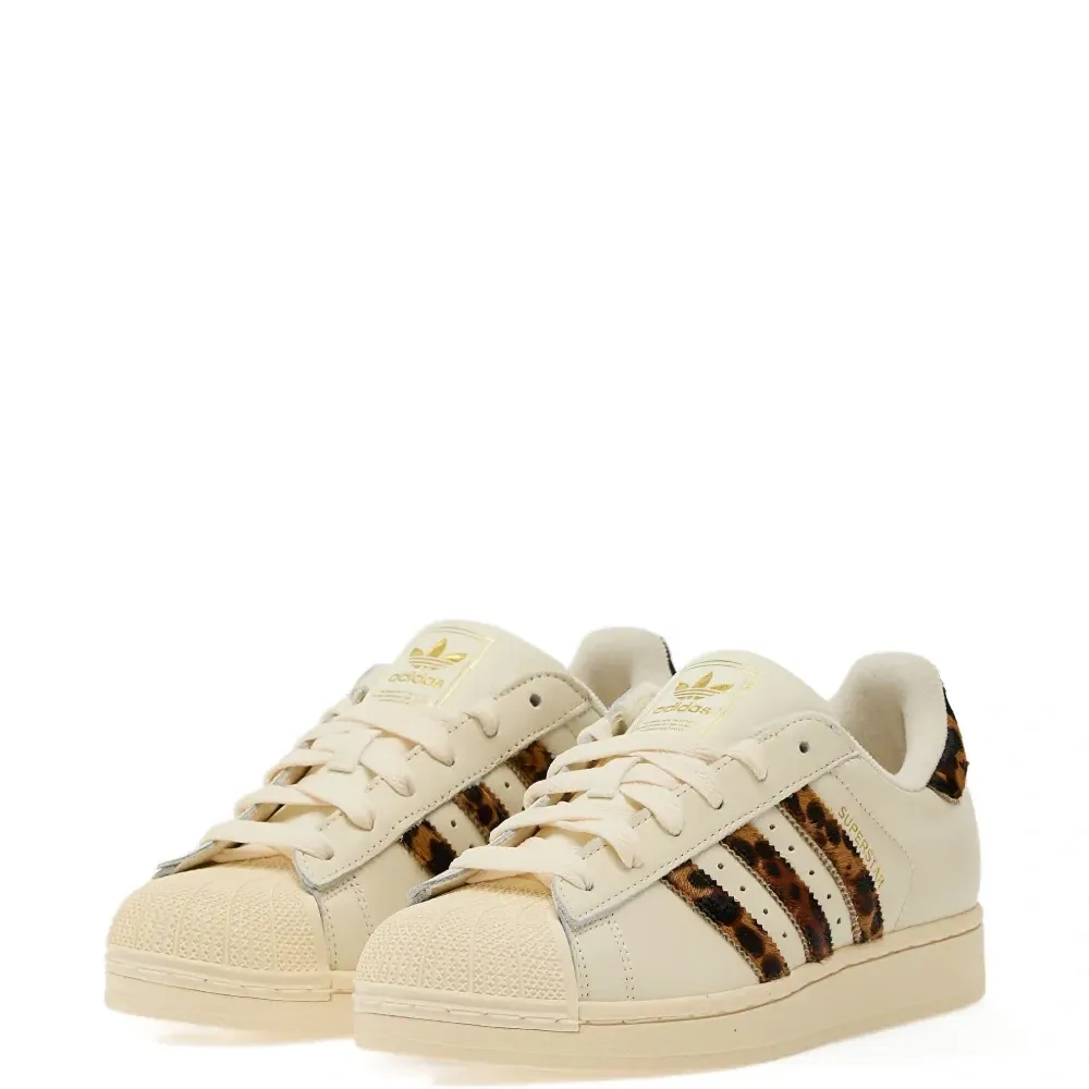 Кроссовки Superstar с леопардовым принтом