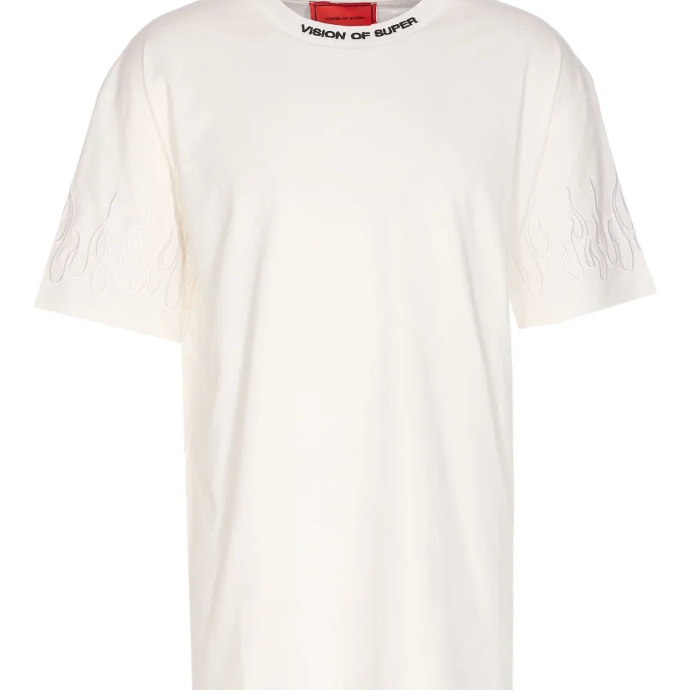 Футболка с вышивкой в виде пламени и круглым вырезом