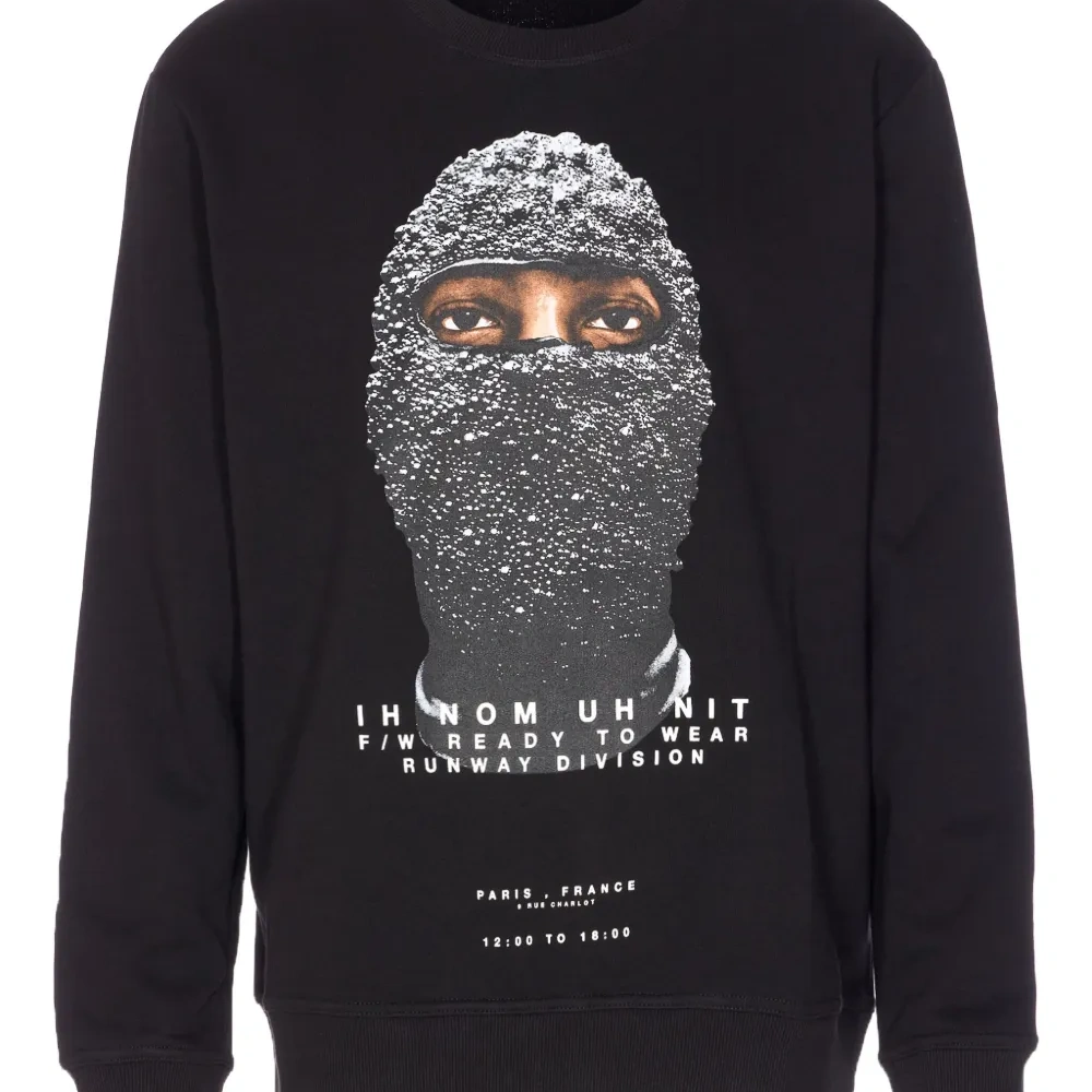 Свитшот с принтом маски