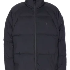 Стёганая куртка с воротником-стойкой Стёганая куртка с воротником-стойкой