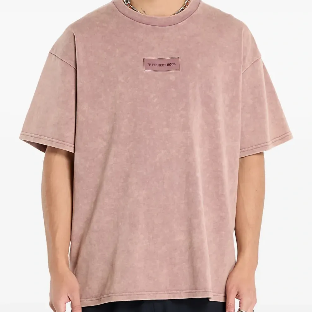 Футболка Project Rock с нашивкой