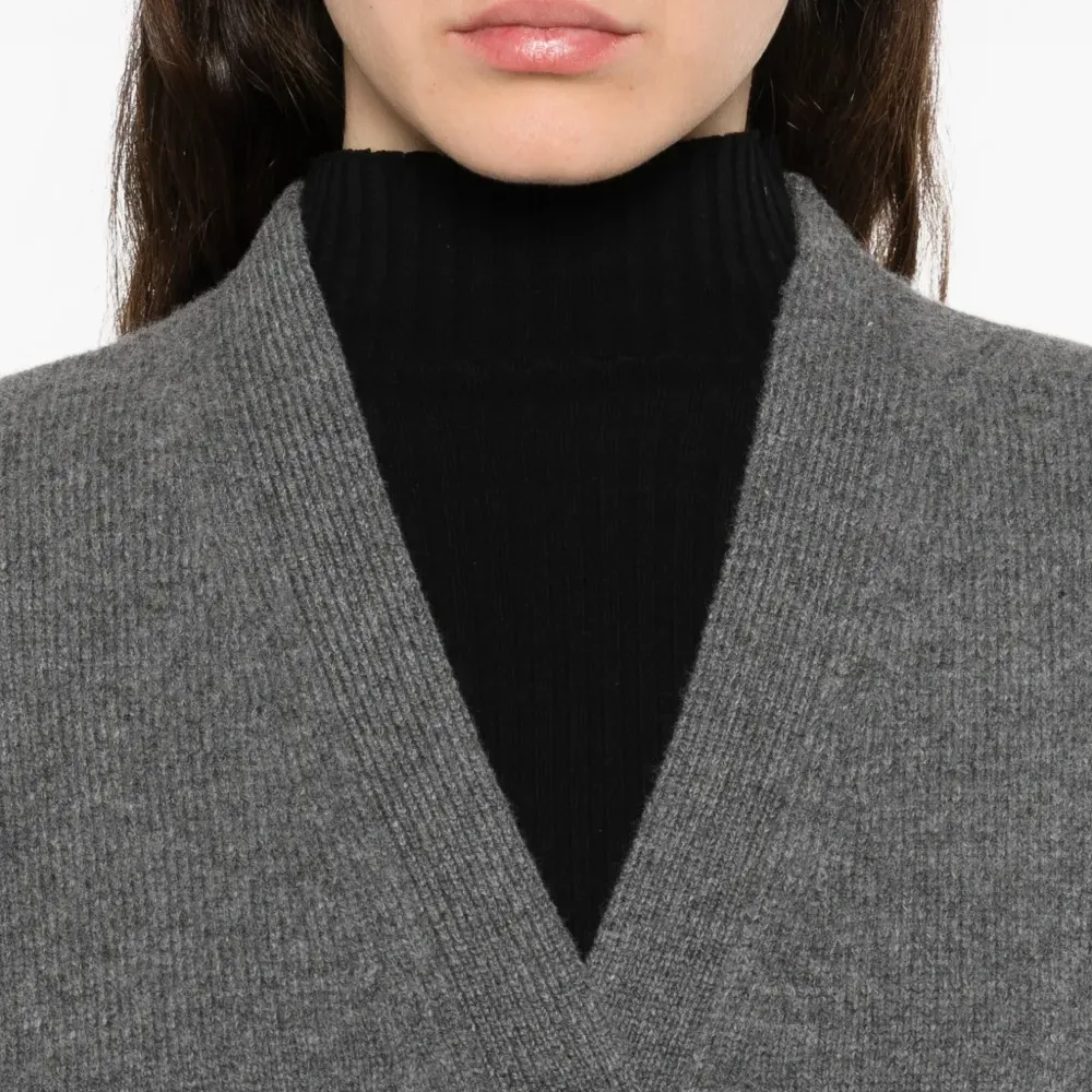 Жилет Zoe на пуговицах с V-образным вырезом