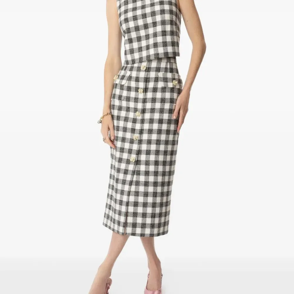 Клетчатый топ без рукавов Клетчатый топ без рукавов