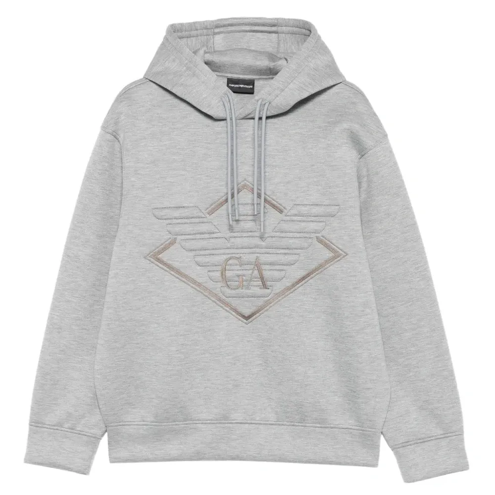 Худи с вышитым логотипом