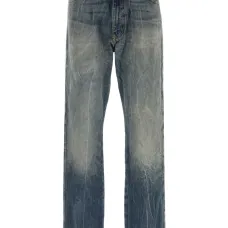 Джинсы с потертым эффектом