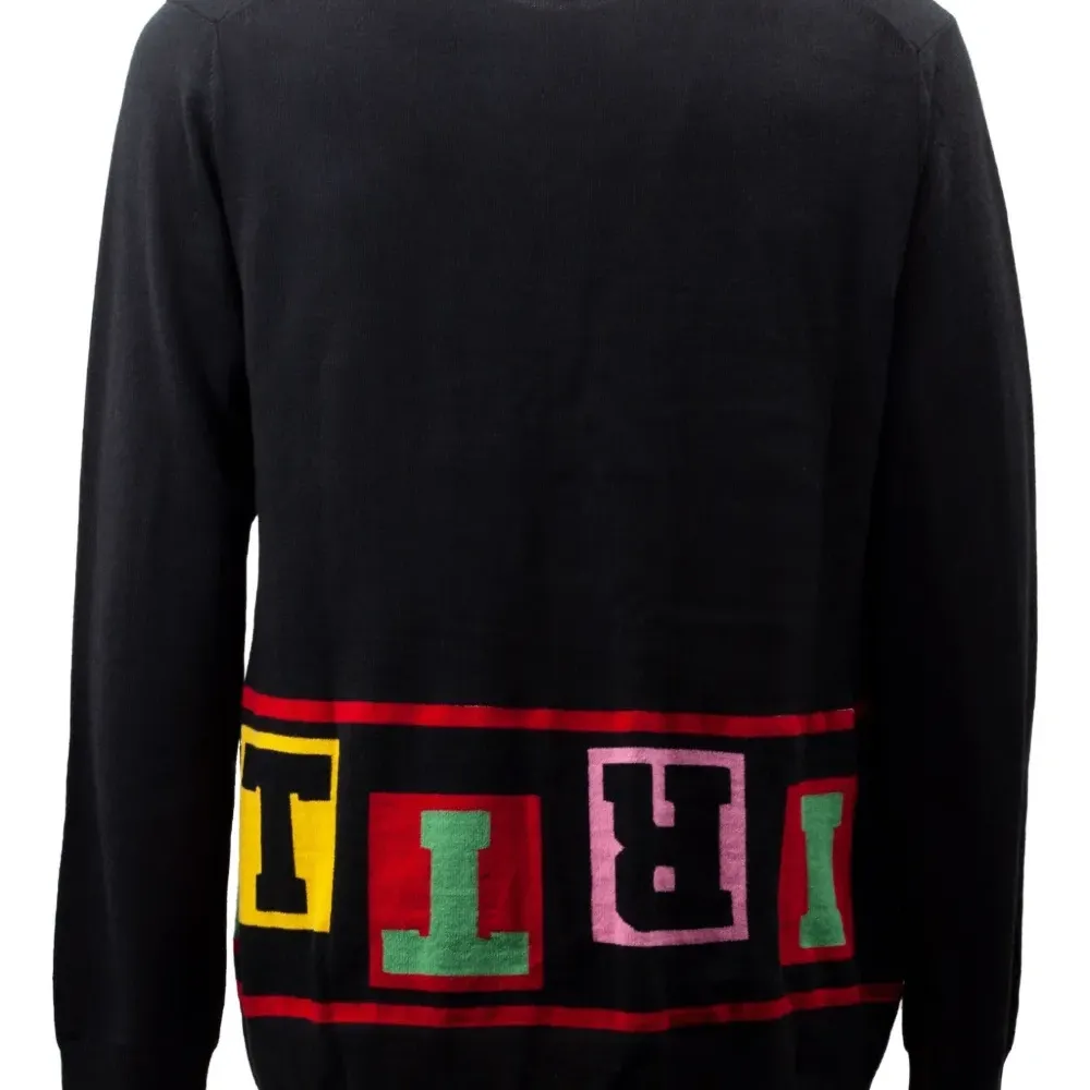 Футболка с длинными рукавами и круглым вырезом