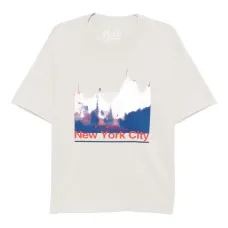 Футболка с графическим принтом