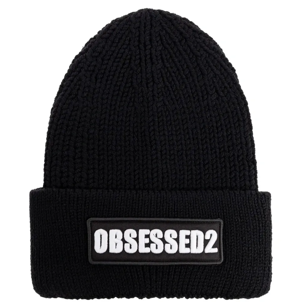 Вышитая вязаная шапка-резинка Вышитая вязаная шапка-резинка