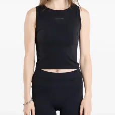 Топ без рукавов из коллаборации с Project Rock