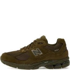 Кроссовки 2002R