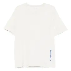 Футболка с логотипом