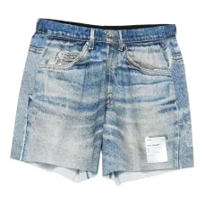 Джинсовые шорты с эффектом потертости Джинсовые шорты с эффектом потертости