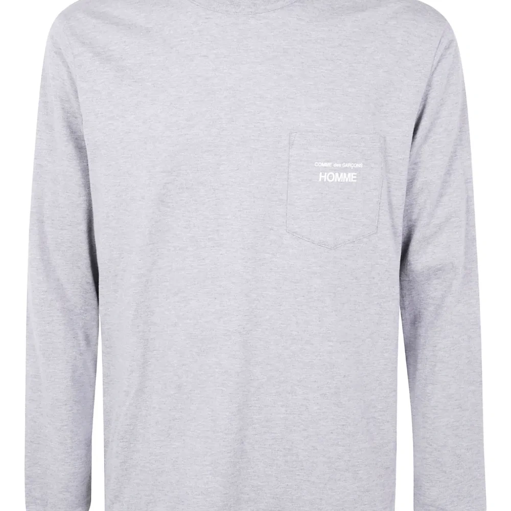 Футболка с логотипом