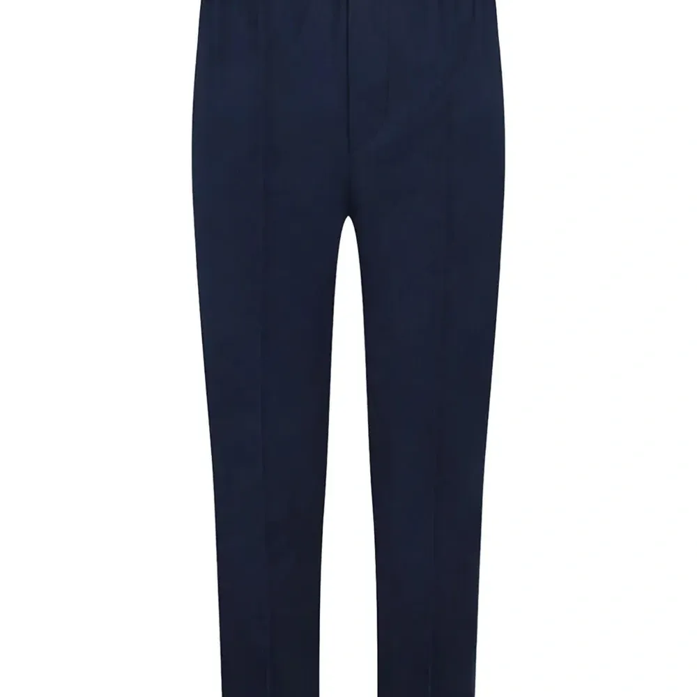 Брюки на эластичном поясе