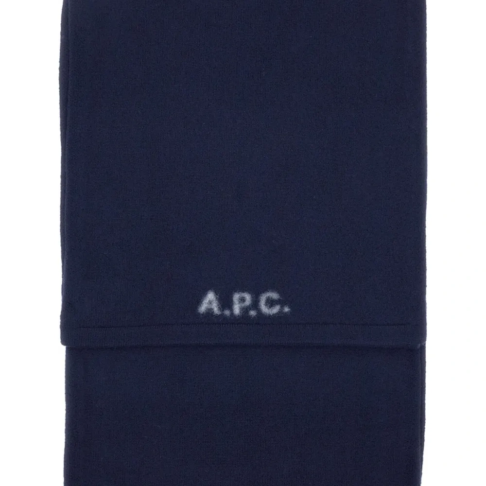 Шарф с украшением в виде логотипа Шарф с украшением в виде логотипа