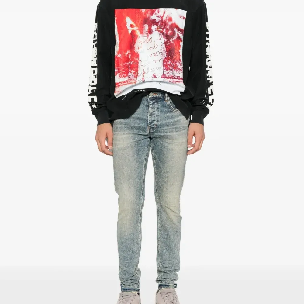 Толстовка с длинными рукавами Толстовка с длинными рукавами