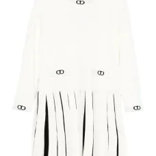 Плиссированное трикотажное платье