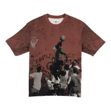 Футболка с графичным принтом в виде баскетбольного мяча