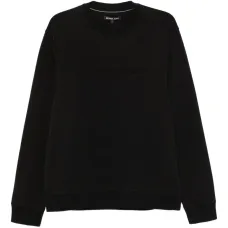 Свитер с круглым вырезом