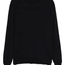 Шерстяной свитер