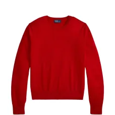 Вязаное изделие с вышивкой и круглым вырезом