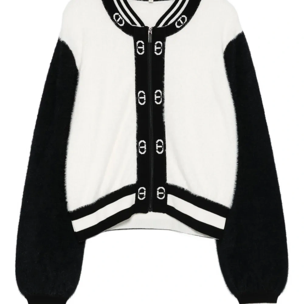 Кардиган с заниженной линией плеч