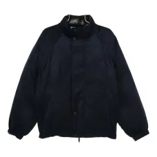 Куртка с застёжками-кнопками и однотонным логотипом