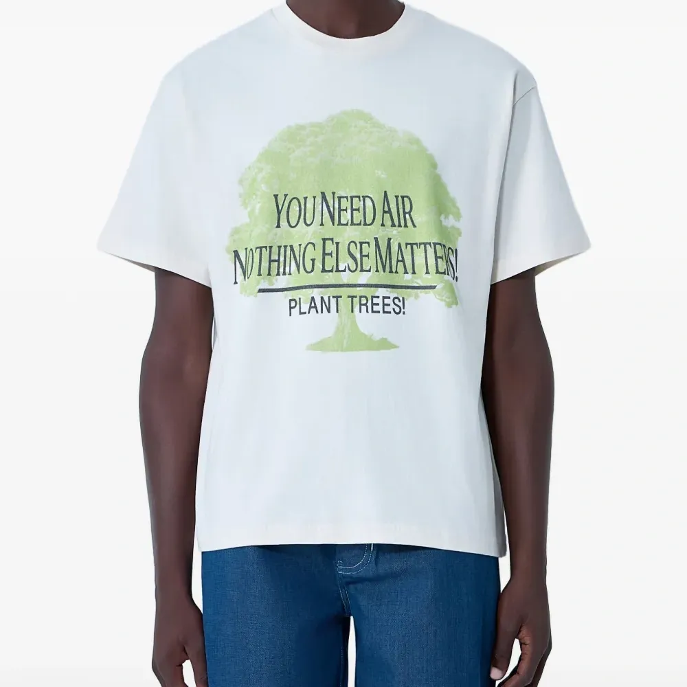 Футболка с графическим принтом и круглым вырезом