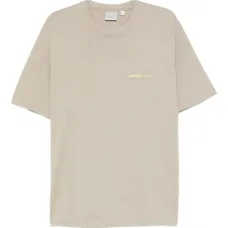 Футболка с логотипом