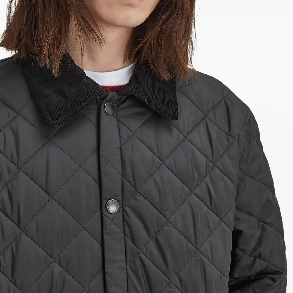 Стеганая куртка с бриллиантовым узором и вельветовым воротником Стеганая куртка с бриллиантовым узором и вельветовым воротником