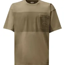 Футболка с нагрудным карманом