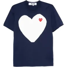 Футболка с нашивкой