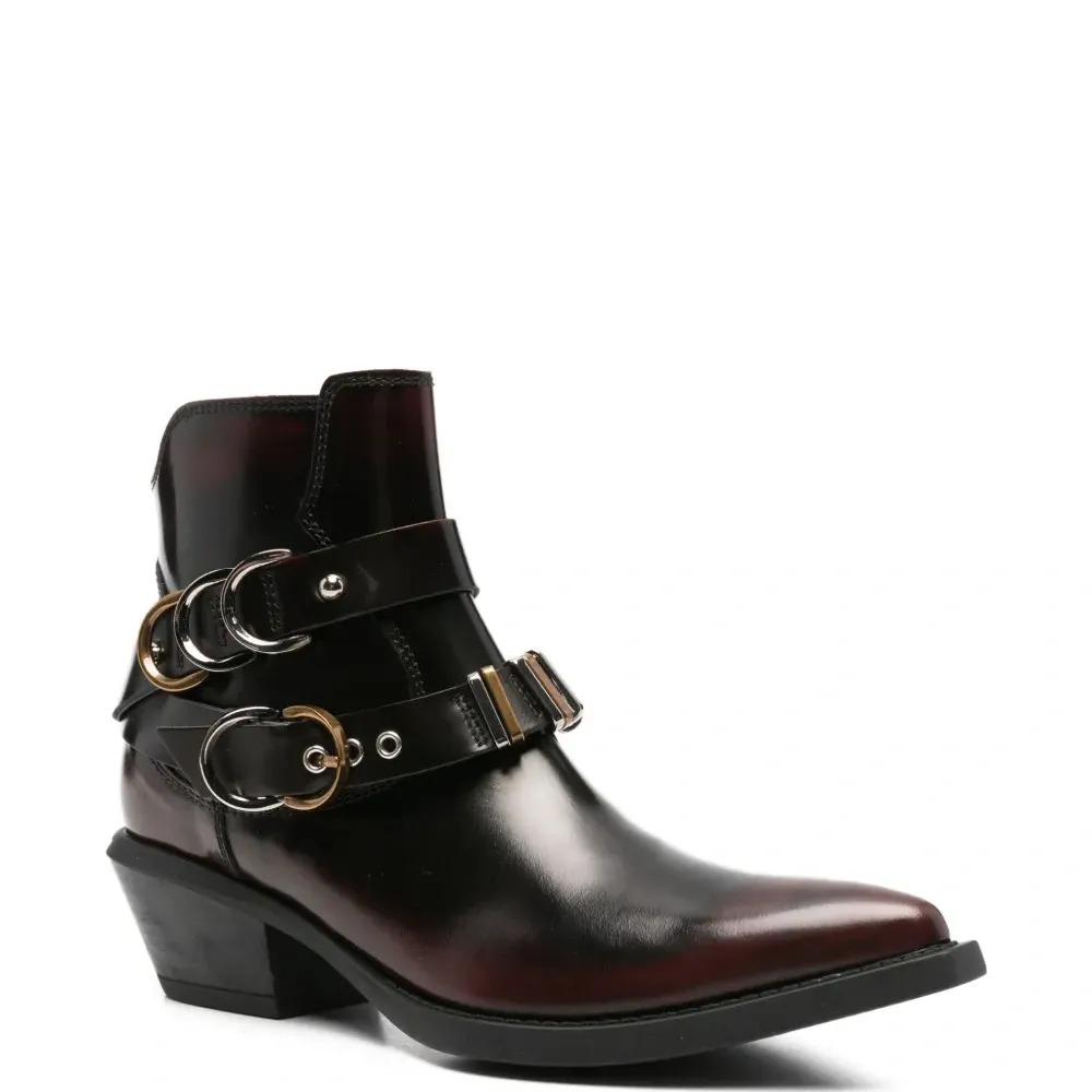 Остроконечные ботинки с ремешком и пряжкой