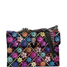 Клатч с цветочной вышивкой Клатч с цветочной вышивкой