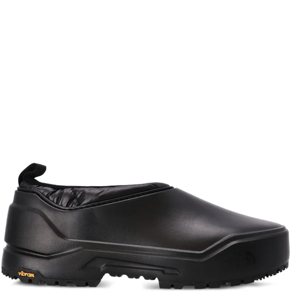 Непромокаемые кроссовки Непромокаемые кроссовки