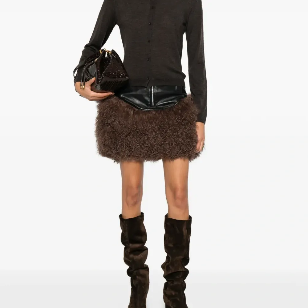 Топ на пуговицах