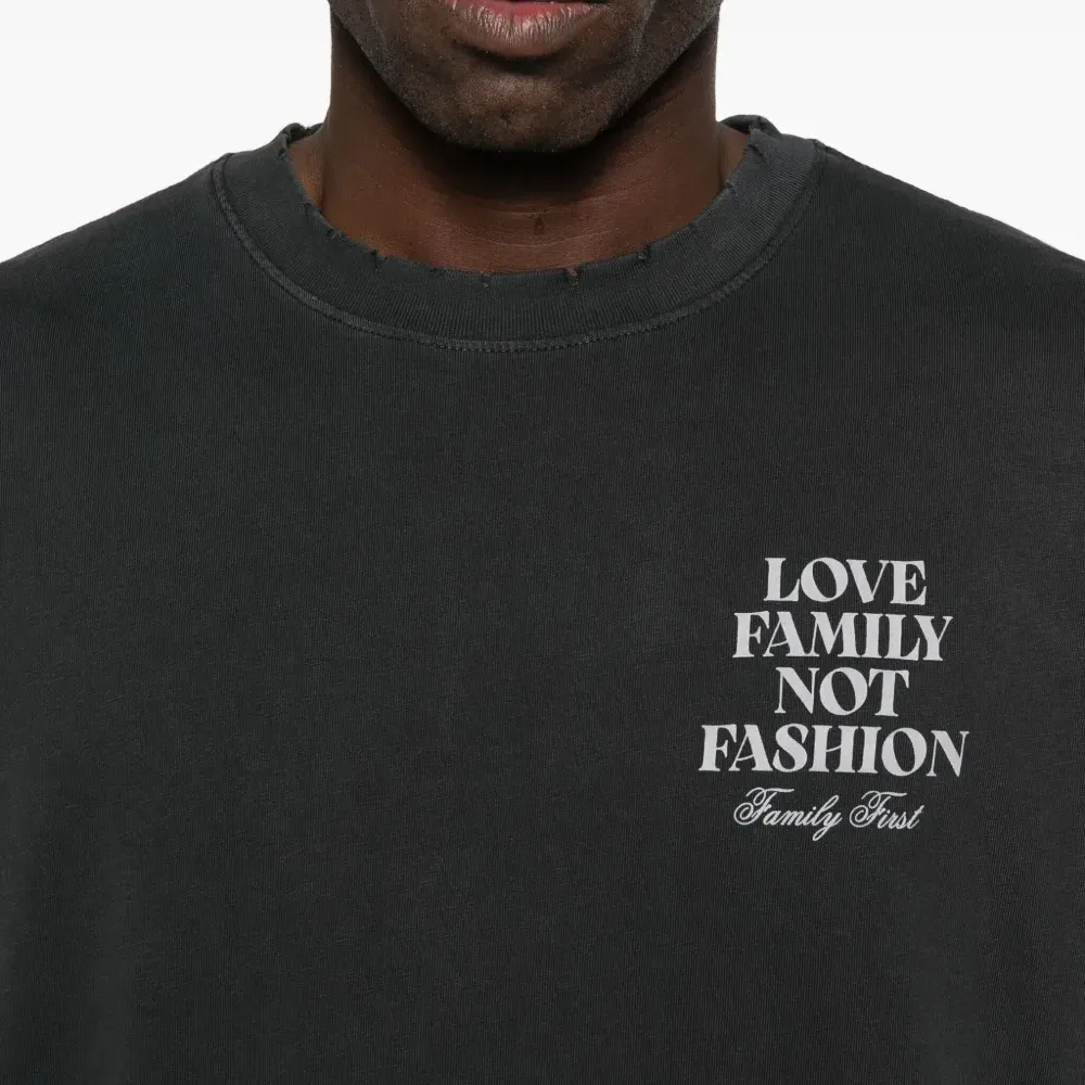 Футболка с принтом-слоганом