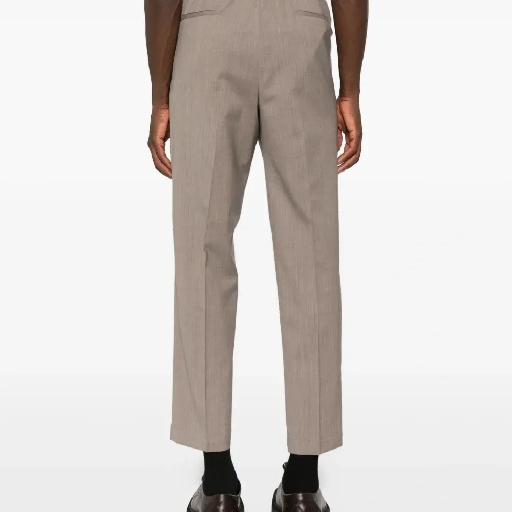 Брюки прямого кроя на завязках