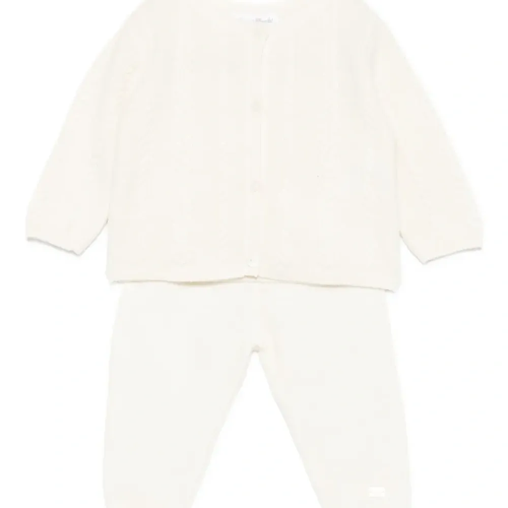 Вязаный комплект с брючками