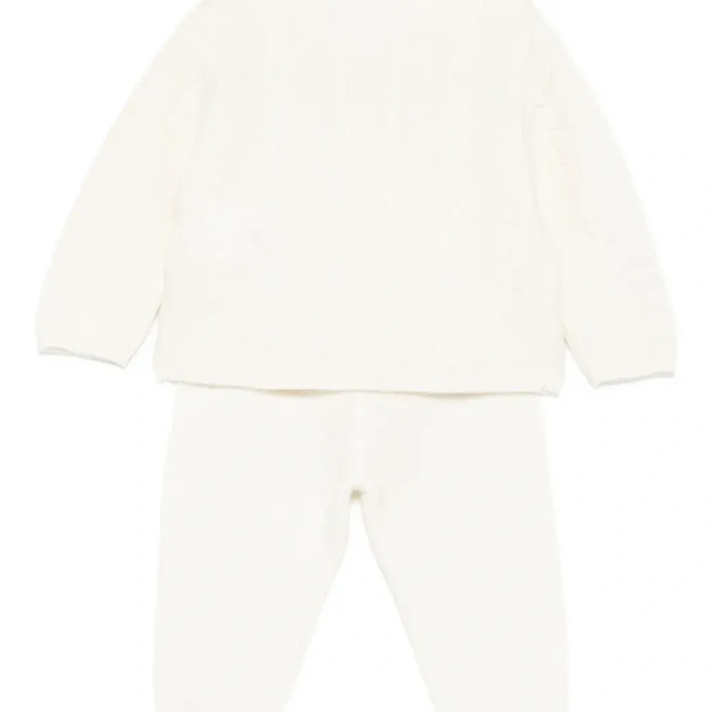 Вязаный комплект с брючками