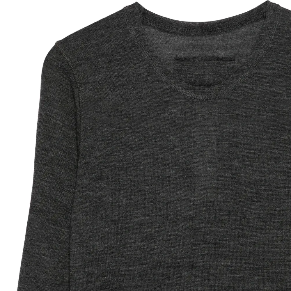 Топ с длинными рукавами