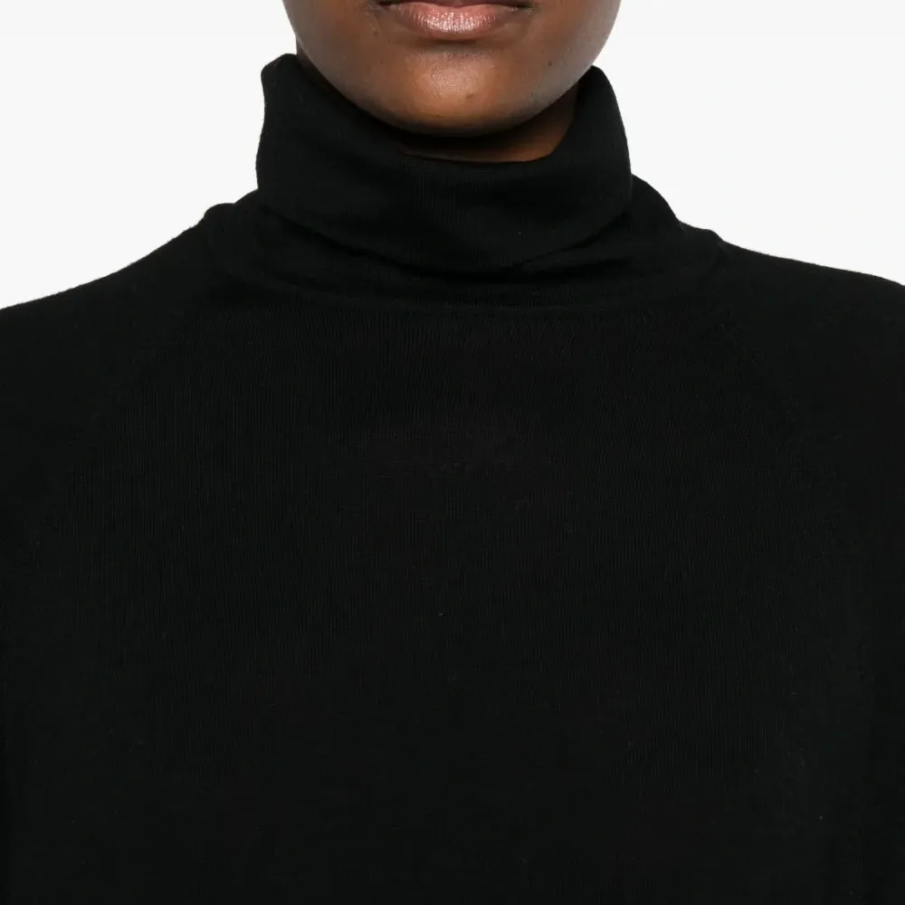 Свитер с высоким воротником и вставками Свитер с высоким воротником и вставками