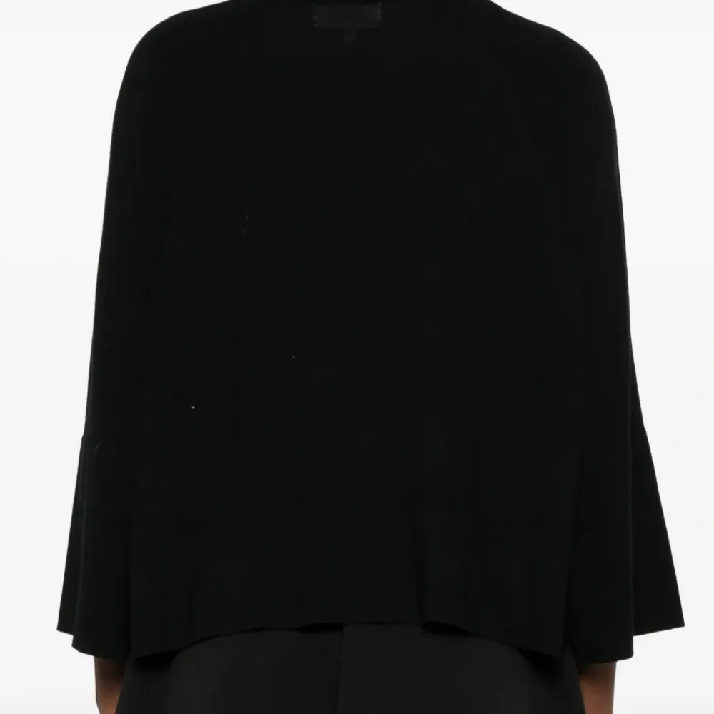 Свитер с высоким воротником и вставками Свитер с высоким воротником и вставками