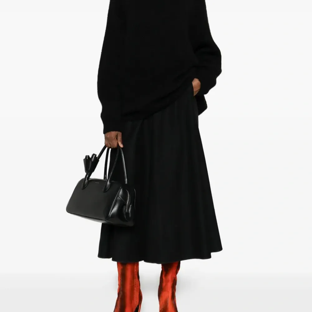 Расклешённая миди-юбка