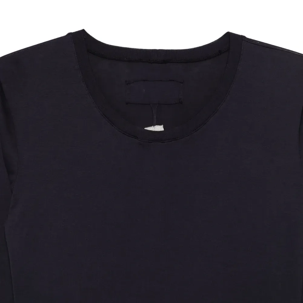 Топ с длинными рукавами